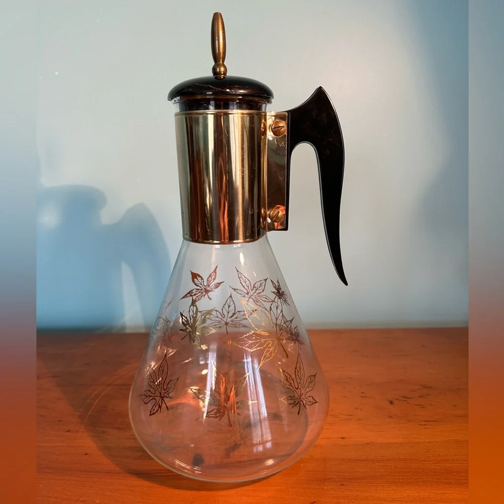 1950s-1960s Mid-Century Vintage Signed Fred Press Gold Leaves Coffee Carafe Bar
